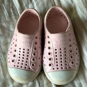 Blush pink Natives size C5